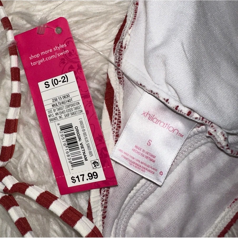 Xhilaration | NWT Ribbed Striped Tie Front Keyhole Bikini Top Red White S